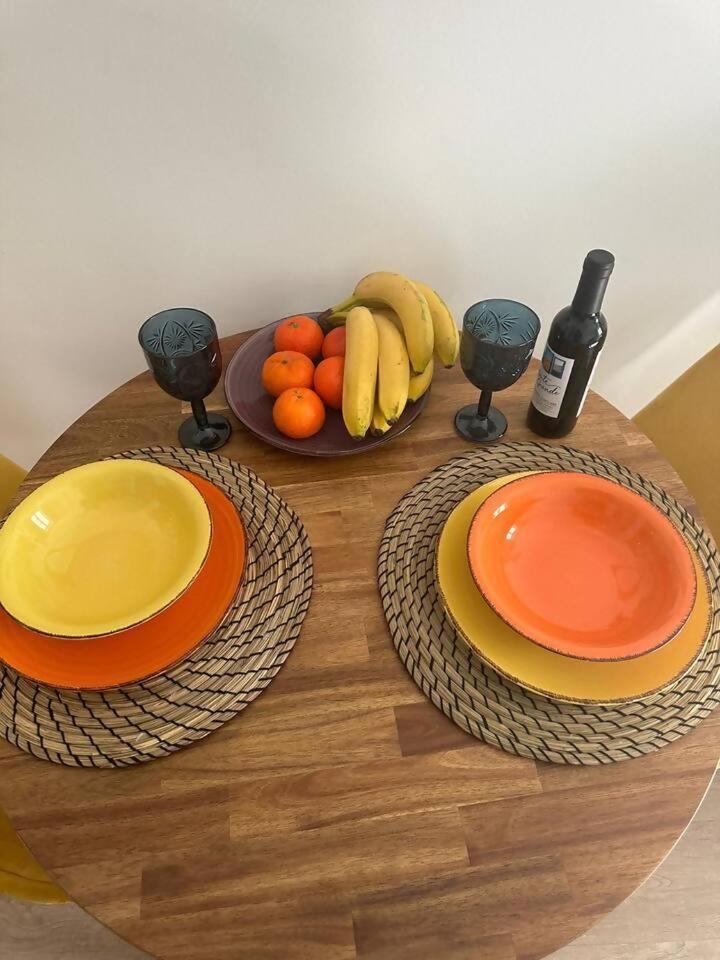 Stylish Renovated Apartment In Chiado Lisboa Kültér fotó